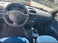 Second-hand Renault Clio II 75 CP (55 kW) 2002 Albastru Hatchback
