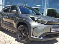Gebraucht Toyota Urban Cruiser 127 kW (174 PS) 2026 Land breeze green SUV