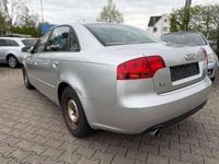 Gebraucht Audi A4 131 PS (96 kW) 2006 Lichtsilber metallic Limousine