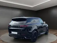 Gebraucht Land Rover Range Rover Sport 635 PS (467 kW) 2026 Schwarz SUV