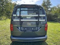 Gebraucht VW Caddy Trendline 110 PS (80 kW) 2019 Silber Van / Kleinbus