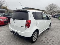 Gebraucht Mitsubishi Colt Motion 95 PS (69 kW) 2012 New white Kleinwagen