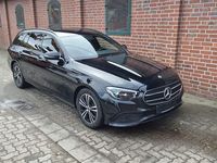 Gebraucht Mercedes E220 Avantgarde 194 PS (142 kW) 2021 Schwarz Limousine
