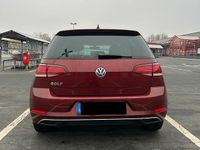 Gebraucht VW Golf VII 2019 Rot Kleinwagen