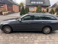 Gebraucht Mercedes E200 136 PS (100 kW) 2014 Grau Kombi