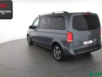 Gebraucht Mercedes V220 Sport 163 PS (119 kW) 2016 Grau Van / Kleinbus