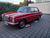 Gebraucht Mercedes 200 54 PS (39 kW) 1973 Rot Limousine