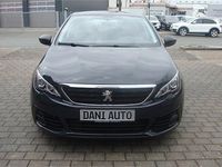 Gebraucht Peugeot 308 102 PS (75 kW) 2019 Grau Limousine