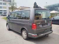 Gebraucht VW T6 150 PS (110 kW) 2019 Grau Van