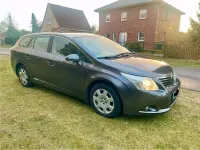Gebraucht Toyota Avensis 126 PS (92 kW) 2012 Grau Kombi