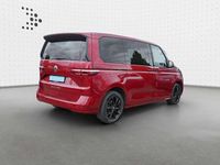 Gebraucht VW Multivan Life 150 PS (110 kW) 2024 Rot Van