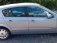 Gebraucht Opel Astra 125 PS (91 kW) 2005 Silber Limousine