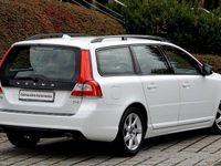 Gebraucht Volvo V70 181 PS (133 kW) 2015 Weiß Kombi