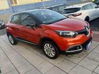 Gebraucht Renault Captur Dynamique 120 PS (88 kW) 2014 Orange enz + schwarz gne SUV