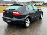 Second-hand Seat Leon 105 CP (77 kW) 2004 Argintiu Hatchback