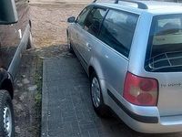 Usata VW Passat 131 CV (96 kW) 2004 Argento Station wagon