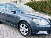Gebraucht Skoda Octavia 140 PS (102 kW) 2012 Grau Kombi