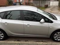 Gebraucht Opel Astra Selection 101 PS (74 kW) 2010 Silber Limousine