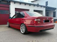 Gebraucht BMW 535 245 PS (180 kW) 2003 Rot Limousine