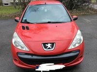 Gebraucht Peugeot 206+ 68 PS (50 kW) 2011 Rot Kleinwagen
