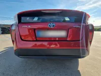 Gebraucht Toyota Prius Comfort 122 PS (89 kW) 2018 Rot Kleinwagen