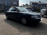Second-hand Audi A4 125 CP (91 kW) 1994 Verde Berlinǎ