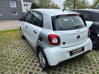 Gebraucht Smart ForFour Electric Drive 60 kW (82 PS) 2021 Karosserie in ice white (metal Limousine