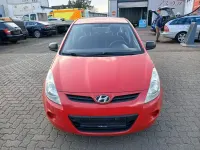 Gebraucht Hyundai i20 Active 77 PS (56 kW) 2010 Rot Kleinwagen