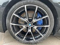Gebraucht BMW 840 Performance 333 PS (244 kW) 2025 Schwarz Coupé