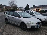 Gebraucht Ford Focus 100 PS (73 kW) 2005 Silber Kombi