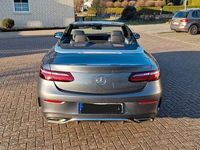 Gebraucht Mercedes E200 AMG 197 PS (144 kW) 2023 Grau Cabrio