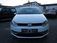 Gebraucht VW Polo LOUNGE 75 PS (55 kW) 2015 Weiß Limousine