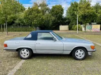 Gebraucht Mercedes SL280 184 PS (135 kW) 1982 Silber Cabrio