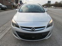 Gebraucht Opel Astra 140 PS (102 kW) 2015 Silber Kombi