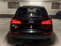 Gebraucht Audi Q5 Ambiente 190 PS (139 kW) 2017 Schwarz SUV