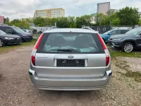 Gebraucht Ford Mondeo 125 PS (91 kW) 2006 Silber Kombi