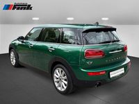 Gebraucht Mini One Clubman 102 PS (75 kW) 2022 British racing green iv (metallic) Kombi