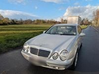 Gebraucht Mercedes CLK320 Elegance 218 PS (160 kW) 1999 Grau Coupé