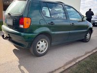 Gebraucht VW Polo 60 PS (44 kW) 1999 Grün Kleinwagen