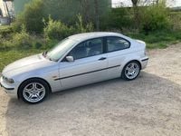 Gebraucht BMW 316 Compact 116 PS (85 kW) 2001 Kleinwagen
