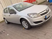 Gebraucht Opel Astra 90 PS (66 kW) 2009 Grau Kleinwagen