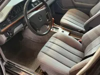 Gebraucht Mercedes 300 1987 Schwarz Limousine