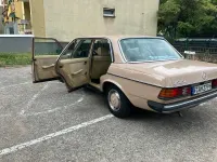 Gebraucht Mercedes 200 61 PS (44 kW) 1985 Beige Limousine