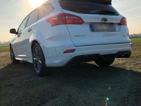 Gebraucht Ford Focus 140 PS (102 kW) 2018 Weiß Kombi