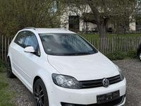 Gebraucht VW Golf VII Highline 105 PS (77 kW) 2012 Candyweiss Limousine