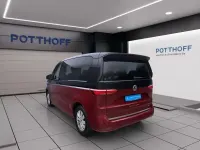 Gebraucht VW Multivan Life 218 PS (160 kW) 2022 Deep black perleffekt/ fortanaro Van / Kleinbus