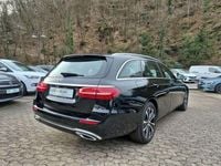 Gebraucht Mercedes E400 Avantgarde 330 PS (242 kW) 2022 Schwarz Limousine