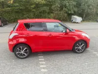 Gebraucht Suzuki Swift 90 PS (66 kW) 2013 Rot Kleinwagen