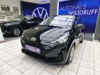 Neu Hyundai i10 Comfort 63 PS (46 kW) 2025 Schwarz Kleinwagen