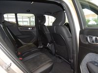 Gebraucht Volvo XC40 Plus 163 PS (119 kW) 2023 Silber SUV